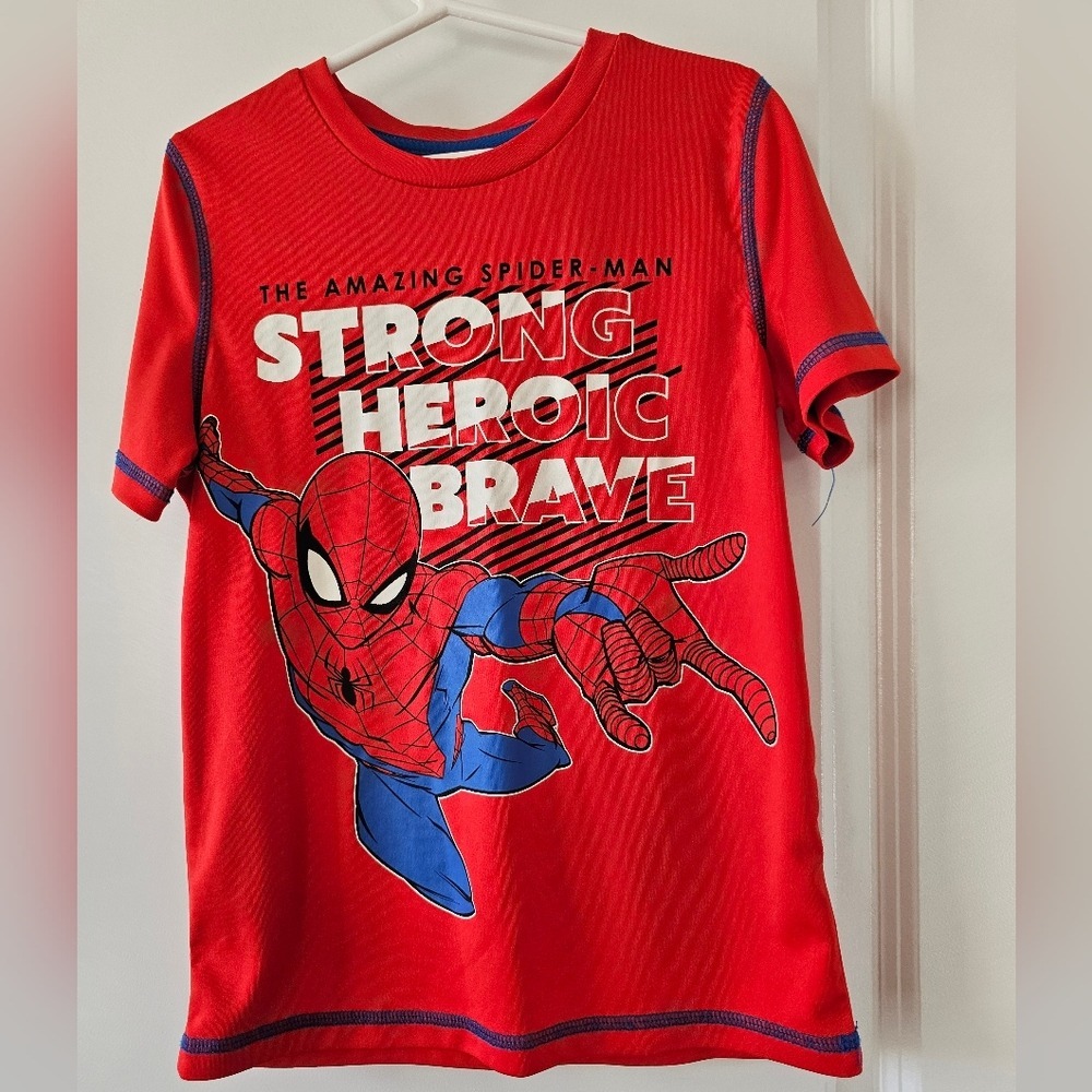 Kid's sz 7 Marvel Spider-Man Red Active Graphic Tee Superhero Avengers retro